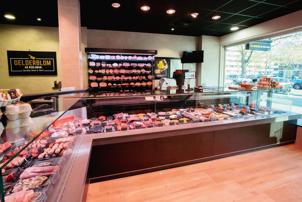 Overzichtsfoto van de vernieuwde slager Gelderblom in Rotterdam