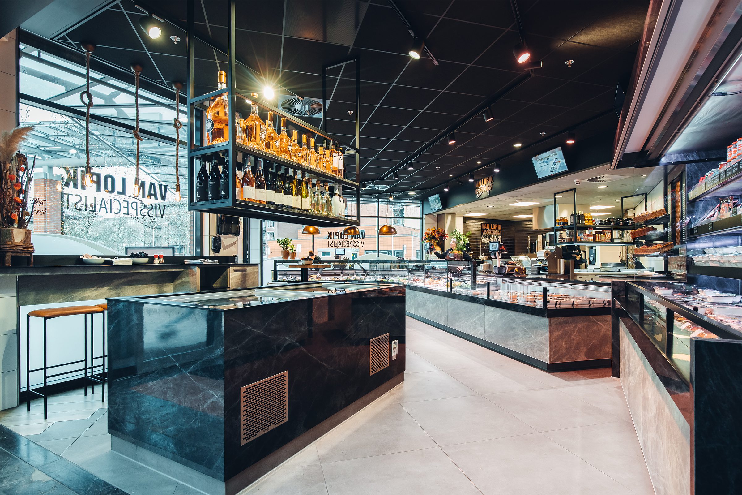 Winkelinrichting van Vishandel Van Lopik Emondt KMI Fresh Food Interiors