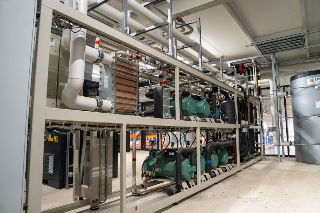 Koel- klimaatinstallatie bij Zuivelhoeve in Enschede